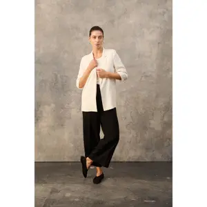 Korte dameskostuumpantalon Soaked in Luxury Corinne image-1