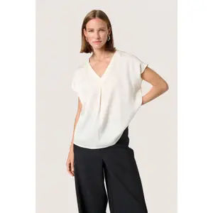 Camiseta de mujer Soaked in Luxury Ioana Marija image-1