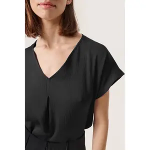 Camiseta de mujer Soaked in Luxury Ioana Marija image-5