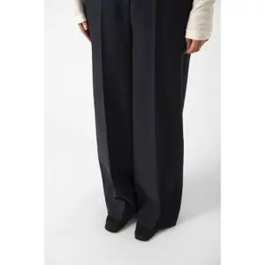 Wide leg trousers for women Soaked in Luxury Corinne image-4