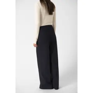 Wide leg trousers for women Soaked in Luxury Corinne image-5