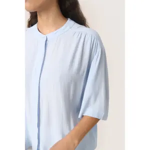 Woman's shirt Soaked in Luxury Layna image-5