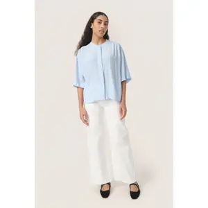 Woman's shirt Soaked in Luxury Layna image-1