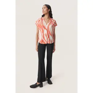 Blusa feminina Soaked in Luxury Wynter image-1