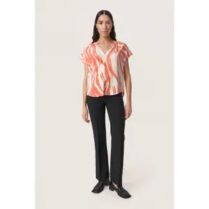 Blusa feminina Soaked in Luxury Wynter image-2