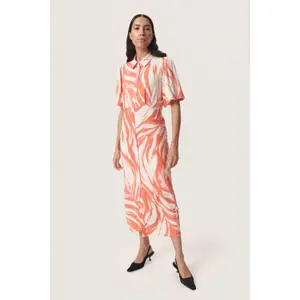 Women's midi-length dress Soaked in Luxury Wynter image-1