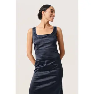 Women's dress Soaked in Luxury Anna image-5