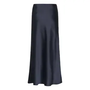 Women's skirt Soaked in Luxury Anna image-1