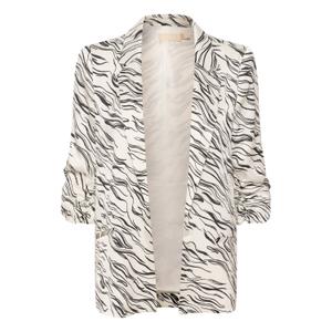 product/s/o/soaked-in-luxury_30407529-302705_0.jpg
