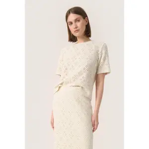 T-shirt de mulher Soaked in Luxury Tala image-3