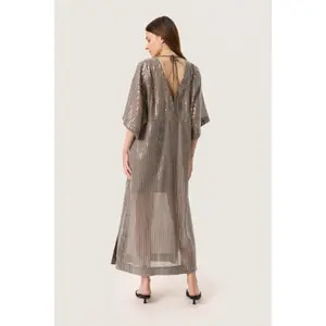 Women's dress Soaked in Luxury Nanina image-3