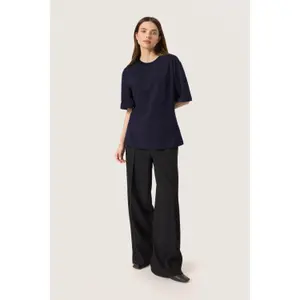 T-shirt de mulher Soaked in Luxury Coreen image-2