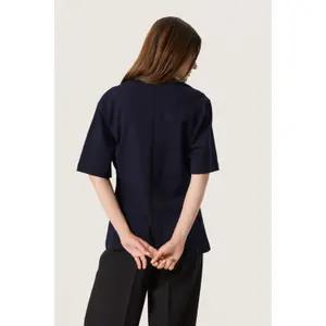 T-shirt de mulher Soaked in Luxury Coreen image-4