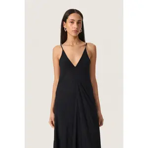 Women's dress Soaked in Luxury Elonor Strap image-4
