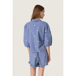 Woman's shirt Soaked in Luxury Elly image-4