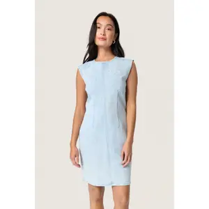 Women's dress Soaked in Luxury Romy image-2