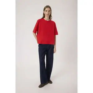 T-Shirt Soaked in Luxury Jina image-0