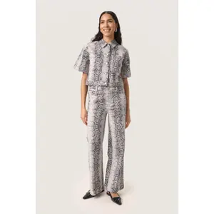 Pantalon femme Soaked in Luxury Sandja Vanesa image-1