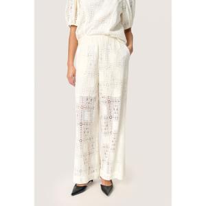 Damesbroek Soaked in Luxury Coopelia Atlanta image-4