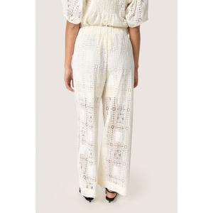 Damesbroek Soaked in Luxury Coopelia Atlanta image-5