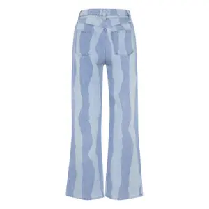 Jeans Soaked in Luxury Maisa image-3