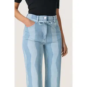 Jeans Soaked in Luxury Maisa image-5