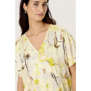Women's printed dress Soaked in Luxury Becca image-5