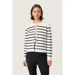 Women's vest Soaked in Luxury Haven image-2