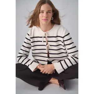 Women's vest Soaked in Luxury Haven image-6