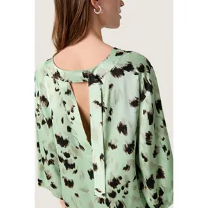 Women's blouse Soaked in Luxury Marcela image-5