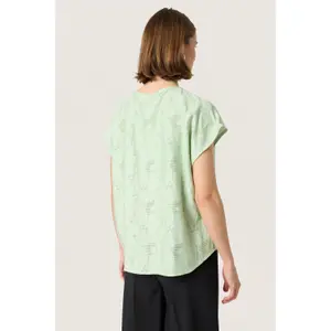 Women's T-shirt Soaked in Luxury Amelina image-4