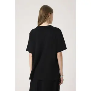 T-Shirt Soaked in Luxury Marigold image-5