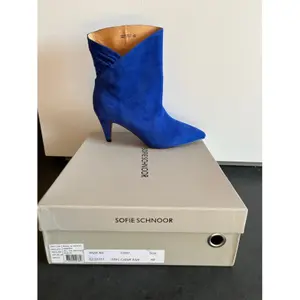 Women's Boots Sofie Schnoor image-0