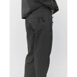 Women's Trousers Sofie Schnoor Lyonsw image-5