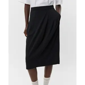 Women's skirt Sofie Schnoor Thea image-1