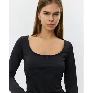 T-shirt til kvinder Sofie Schnoor Victoriasw image-5