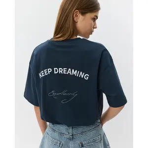 Boxy women's T-shirt Sofie Schnoor Vera image-3