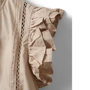 Woman's ruffled blouse Sofie Schnoor JULIEN image-2