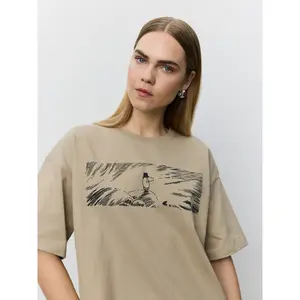 Women's T-shirt Sofie Schnoor Moonin Boxy image-4