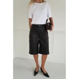 Shorts för kvinnor Sofie Schnoor Vokesw image-1