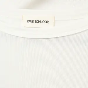 Women's T-shirt Sofie Schnoor GABRIELLESW image-2
