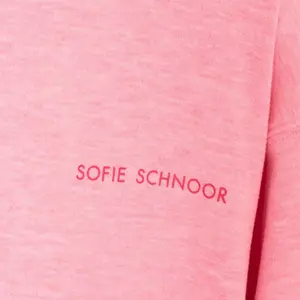 Girl hoodie Sofie Schnoor image-2