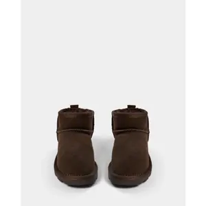 Winter boots girl Sofie Schnoor Kelliesy image-2