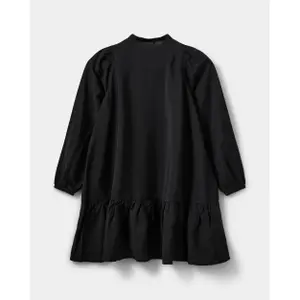 Dress shirt girl Sofie Schnoor Virasy image-1