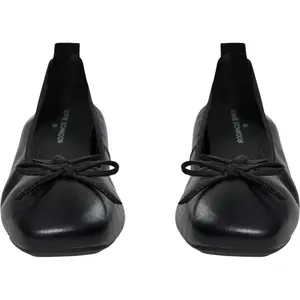 Bailarinas de raparigas Sofie Schnoor Aviasy image-2