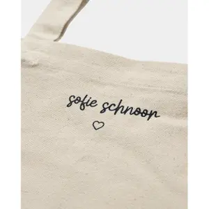 Women's Handbag Sofie Schnoor Florasy image-2