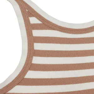 Tampo do tanque feminino Sofie Schnoor image-2