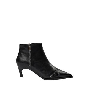 s243762-1000-damen-stiefeletten-sofie-schnoor-petrasw-schwarz