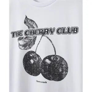 Women's T-shirt Sofie Schnoor Zenasw The Cherry Club image-2
