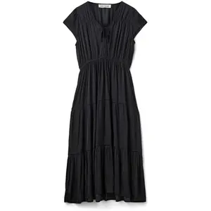 s252306-1000-damesjurk-sofie-schnoor-janne-zwart